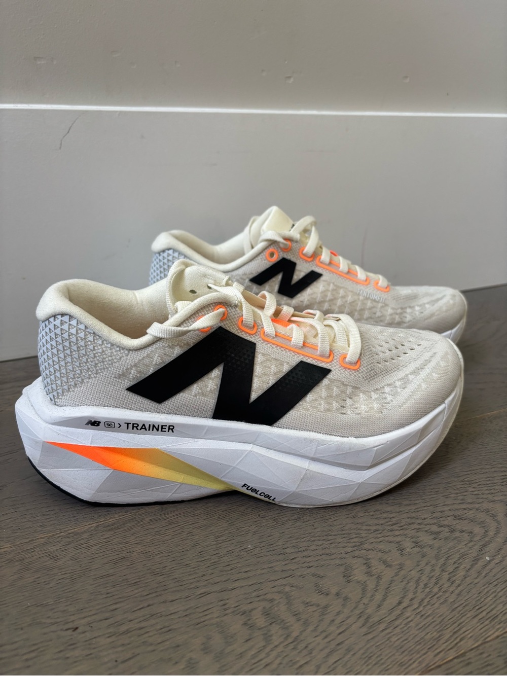 NEW BALANCE - FuelCell SuperComp Trainer v3 Road Running Shoes - Women's - Picture 2 of 5